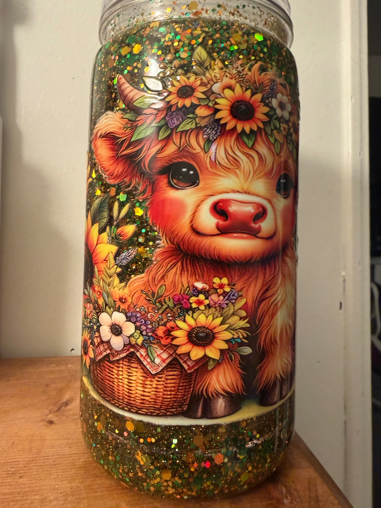 Sunflower Highland Cow snow globe tumbler